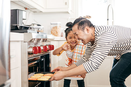 https://risebrite.com/wp-content/uploads/2021/12/baking-father-and-child.jpg
